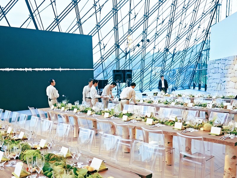 LOUIS VUITTON PREMIUM DINING EXPERIENCE